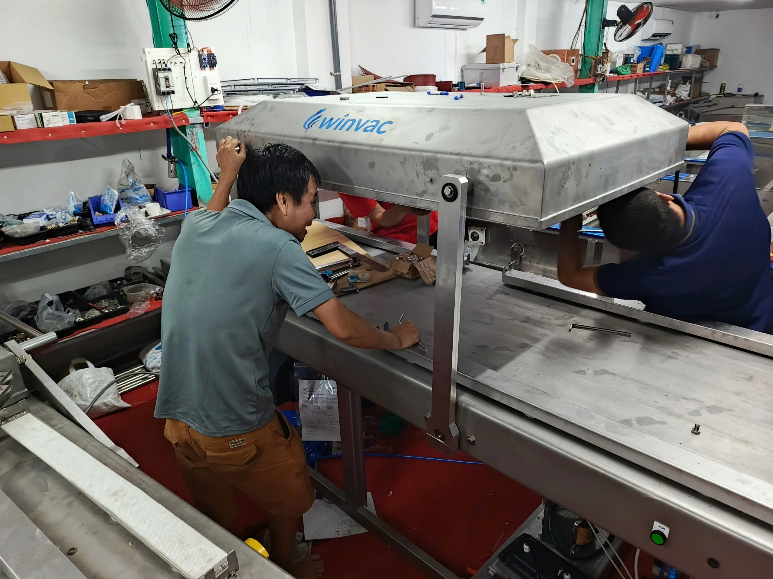 SỮA CHỮA MÁY HÚT CHÂN KHÔNG