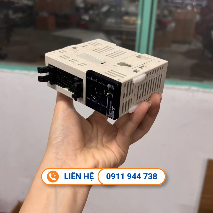 PLC máy hút chân không băng tải Nishihara